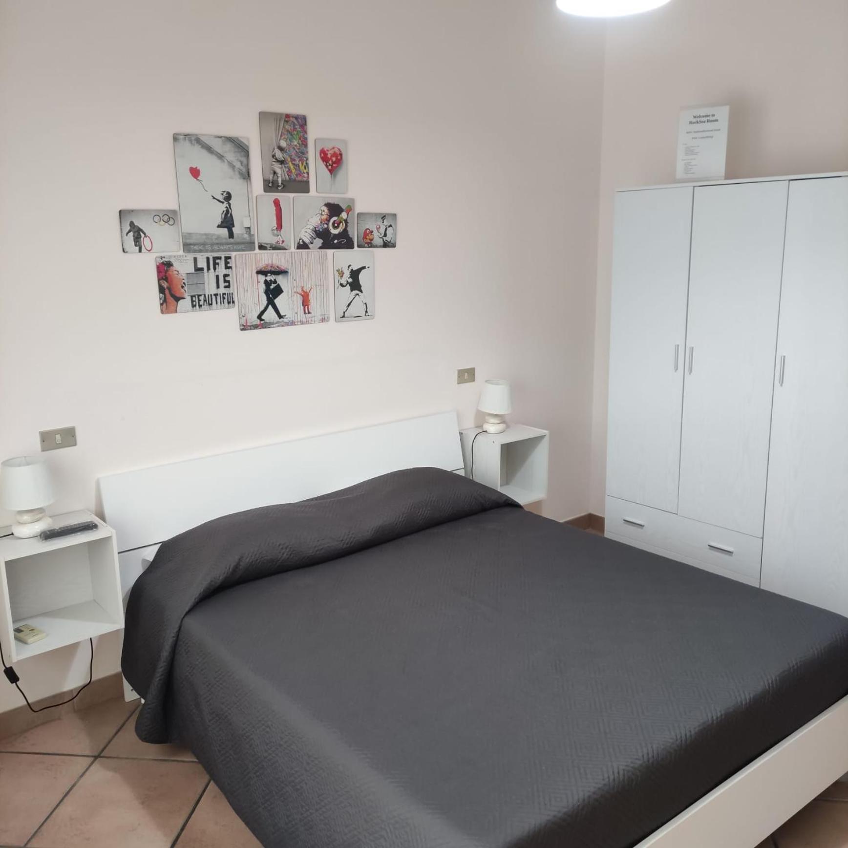 Rocksea Rooms Cefalu Bagian luar foto