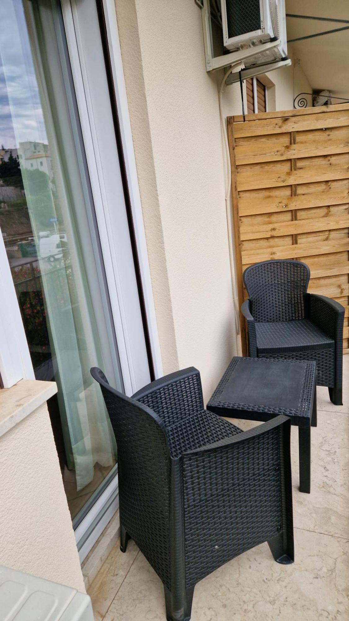 Rocksea Rooms Cefalu Bagian luar foto